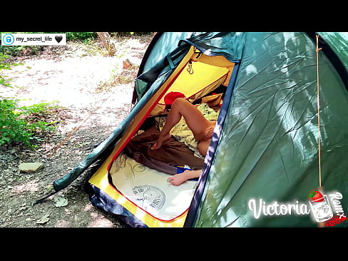 ❤️ Tented Stranger szenvedélyes kézimunkája a kamerában ️❌ Baszás videó at hu.tusar.top